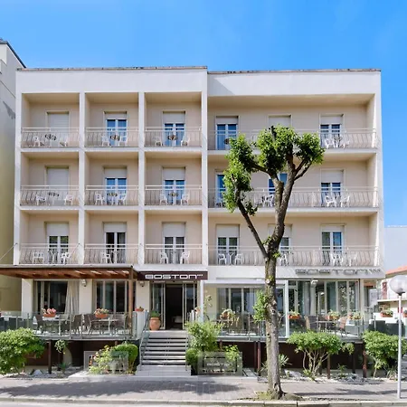 Boston Hotel Cattolica